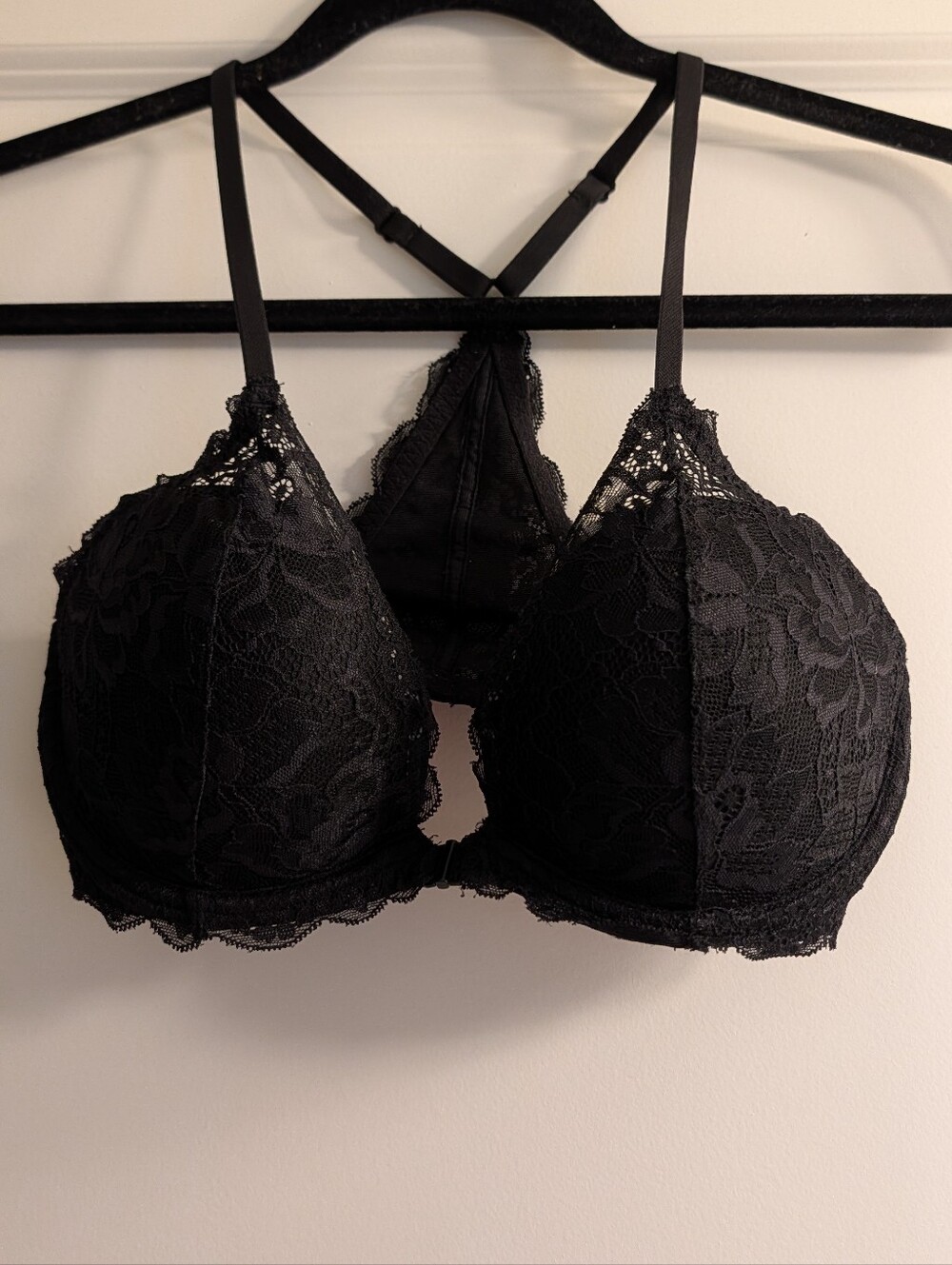 Victoria's Secret Pink Brand Black Lace T-Back Push-Up Bra